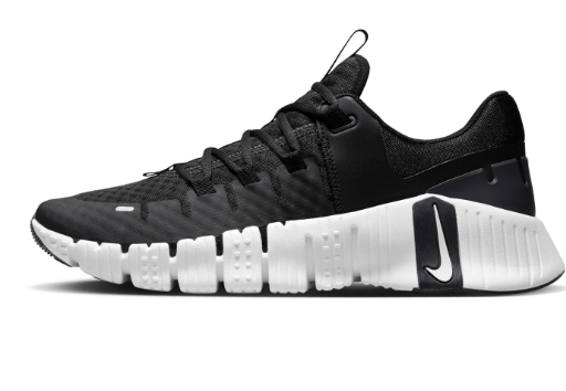 Nike Free Metcon 5 Men's Training Shoes – Black & White