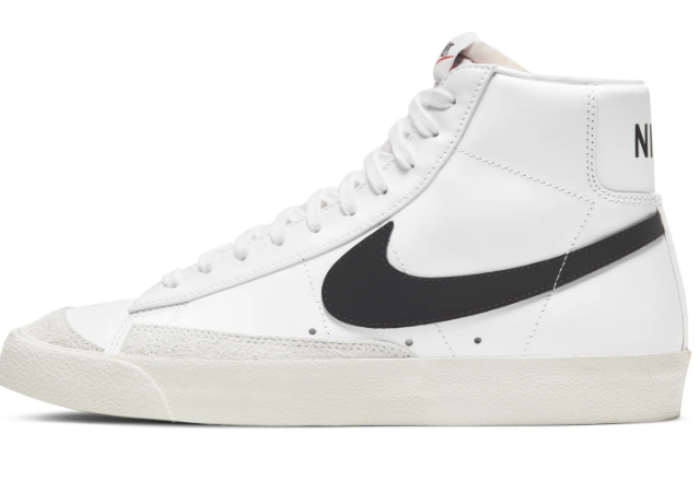 Nike Blazer Mid '77 Vintage Sneakers – White & Black